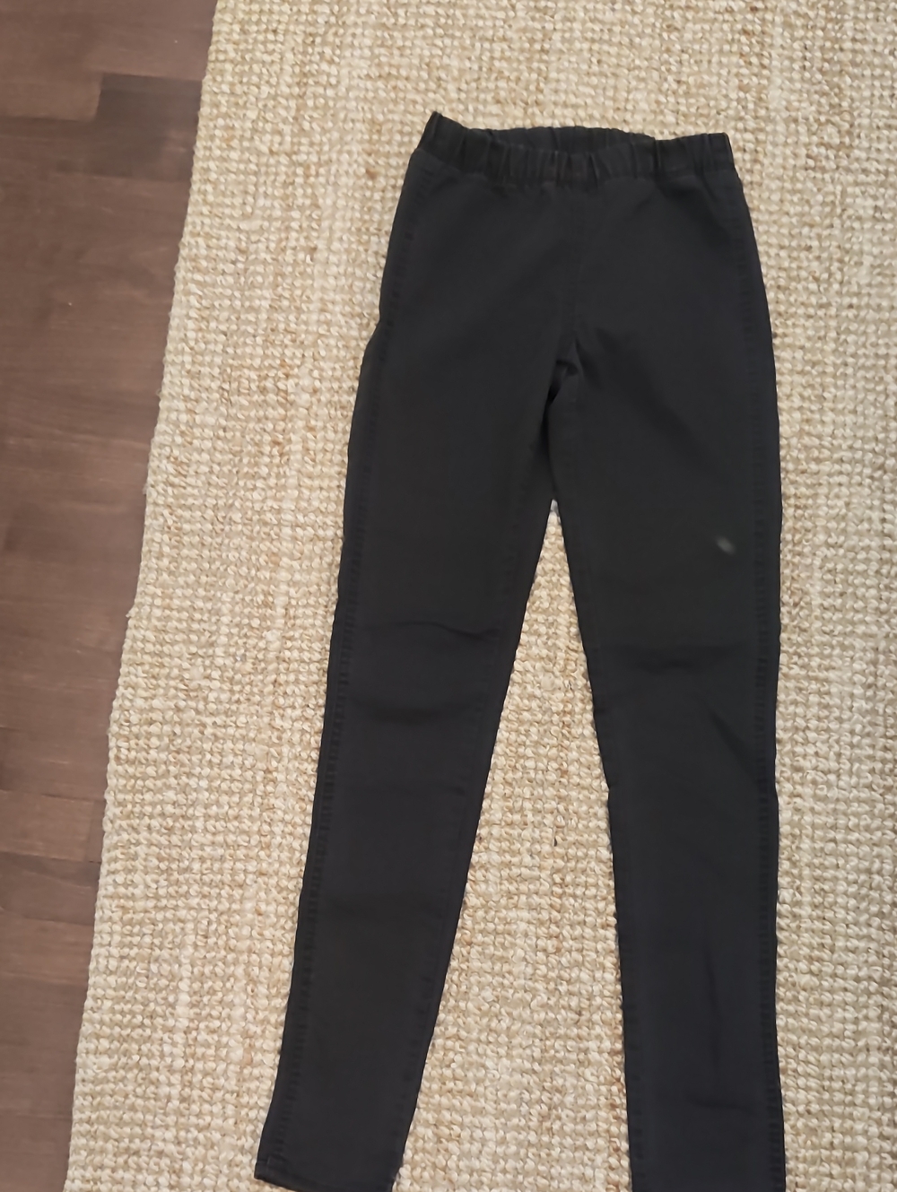 H&M Black Elastic Waist Jeggings